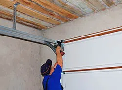 Garage Door & Opener Repairs Tustin, CA 714-941-5287 - repair-side